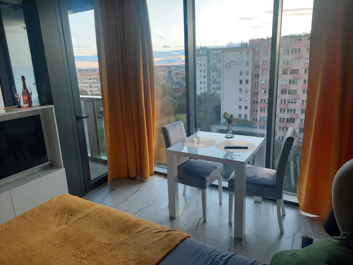 Hanza Tower Sunny Apartment 슈체친 외부 사진