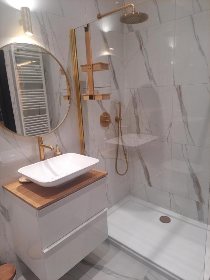 Hanza Tower Sunny Apartment 슈체친 외부 사진