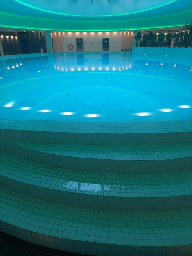 Hanza Tower Sunny Apartment 슈체친 외부 사진