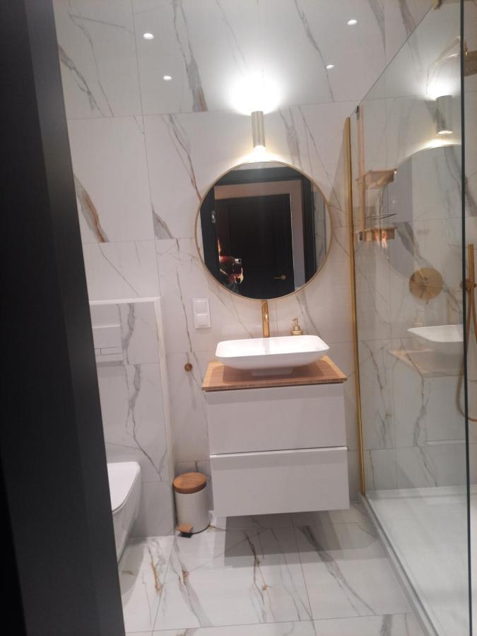 Hanza Tower Sunny Apartment 슈체친 외부 사진